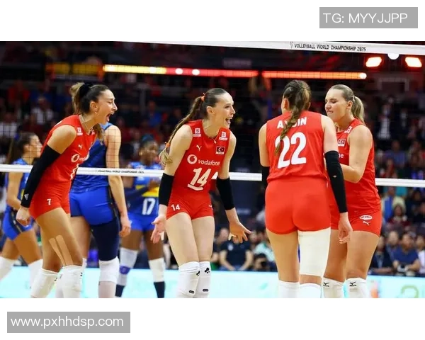 2018年女排世锦赛中国队对阵意大利队精彩比赛视频回顾与分析